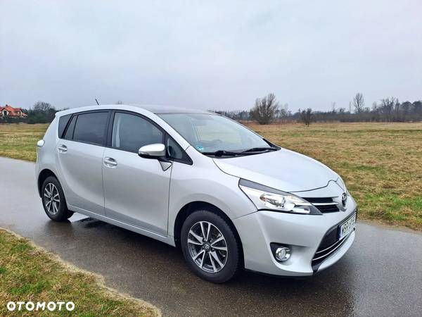 Toyota Verso 1.8 5-Sitzer Skyview Edition - 6