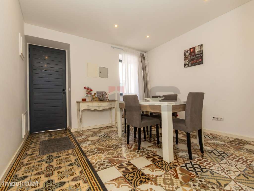 Moradia V3 no Centro de Ponta Delgada-14