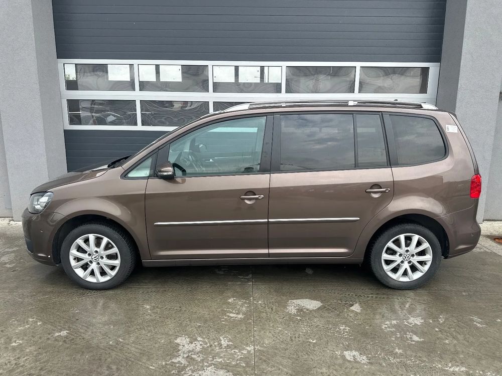 Volkswagen Touran I 2.0 TDI Highline 2012