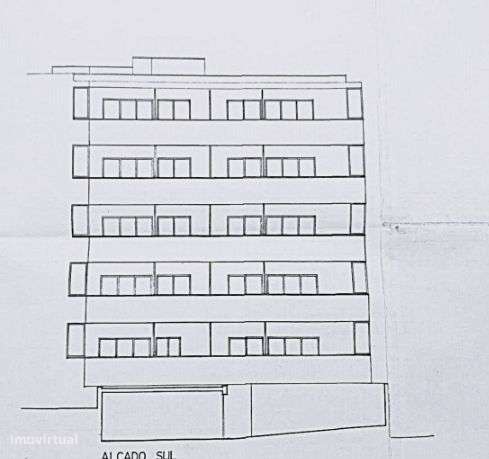 Moradias com terreno urbano para construção Porto ao estádio Dragão - Grande imagem: 4/8