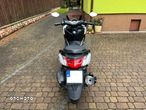 Yamaha NMAX - 7