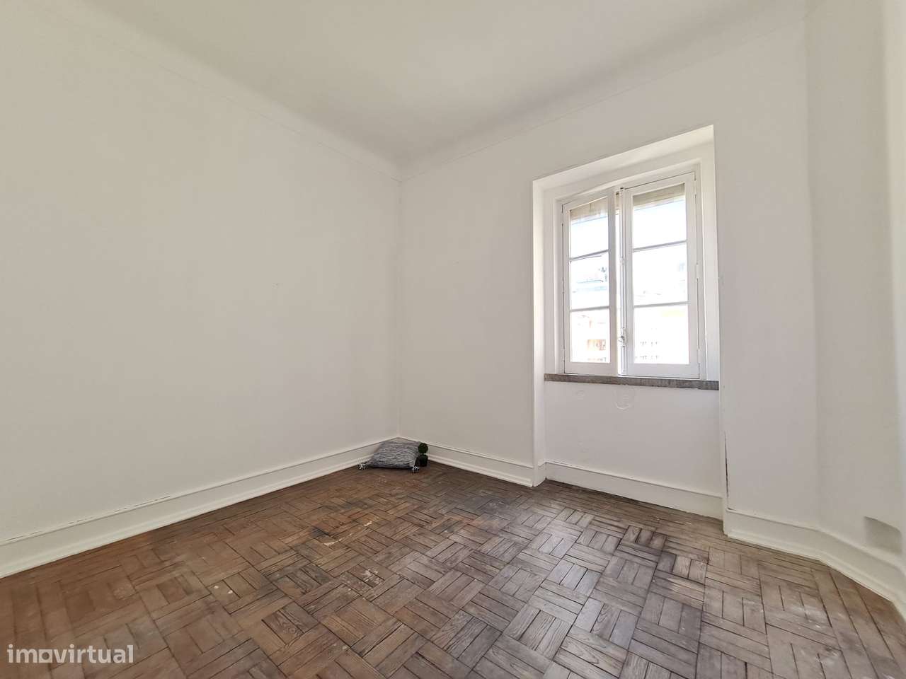 Apartamento T6 - Marquês de Pombal - Grande imagem: 5/44