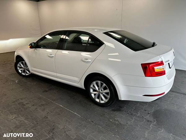 Skoda Octavia 1.6 TDI Style - 28