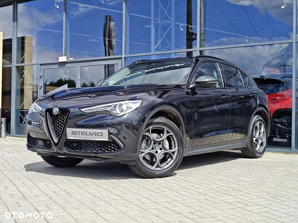 Alfa Romeo Stelvio 2.0 Turbo B-Tech Edition Q4 - 20