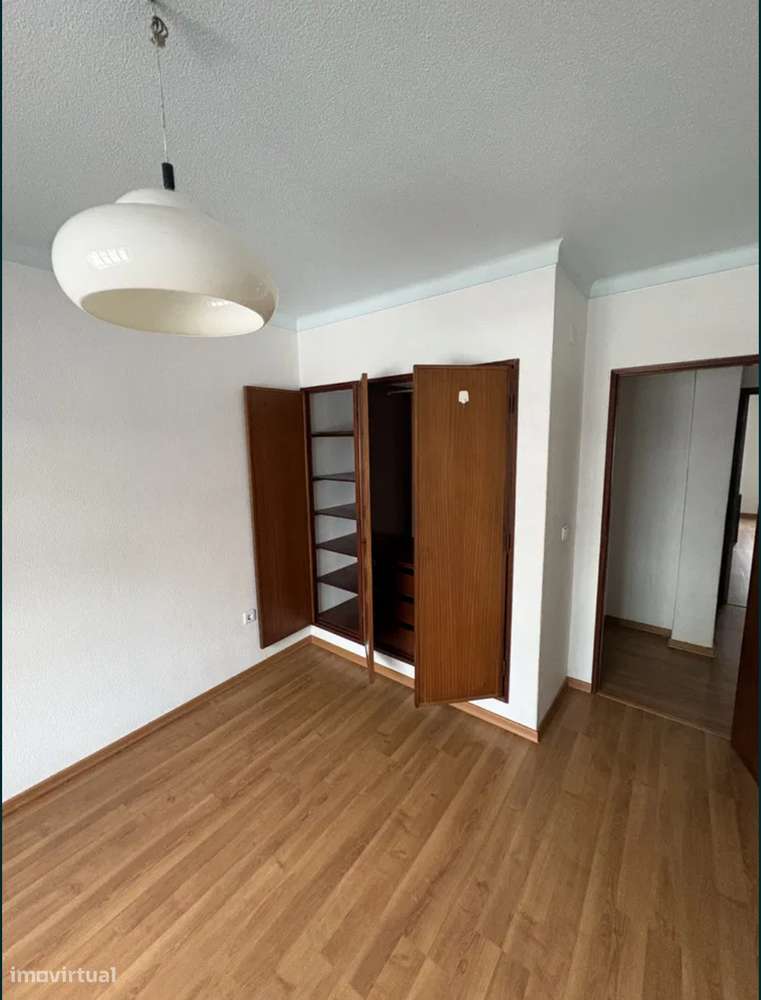 Vende-se Apartamento T3 caldas rainha 235.000 €-7