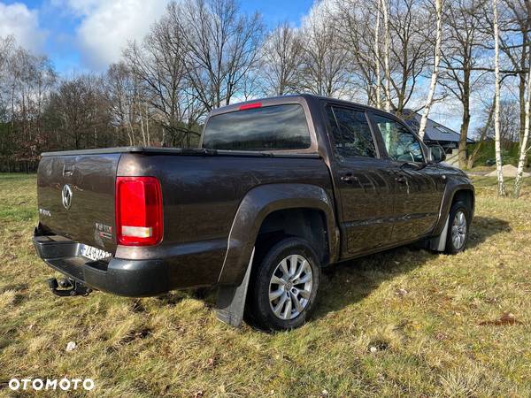 Volkswagen Amarok 3.0 V6 TDI 4Mot Comfortline - 10