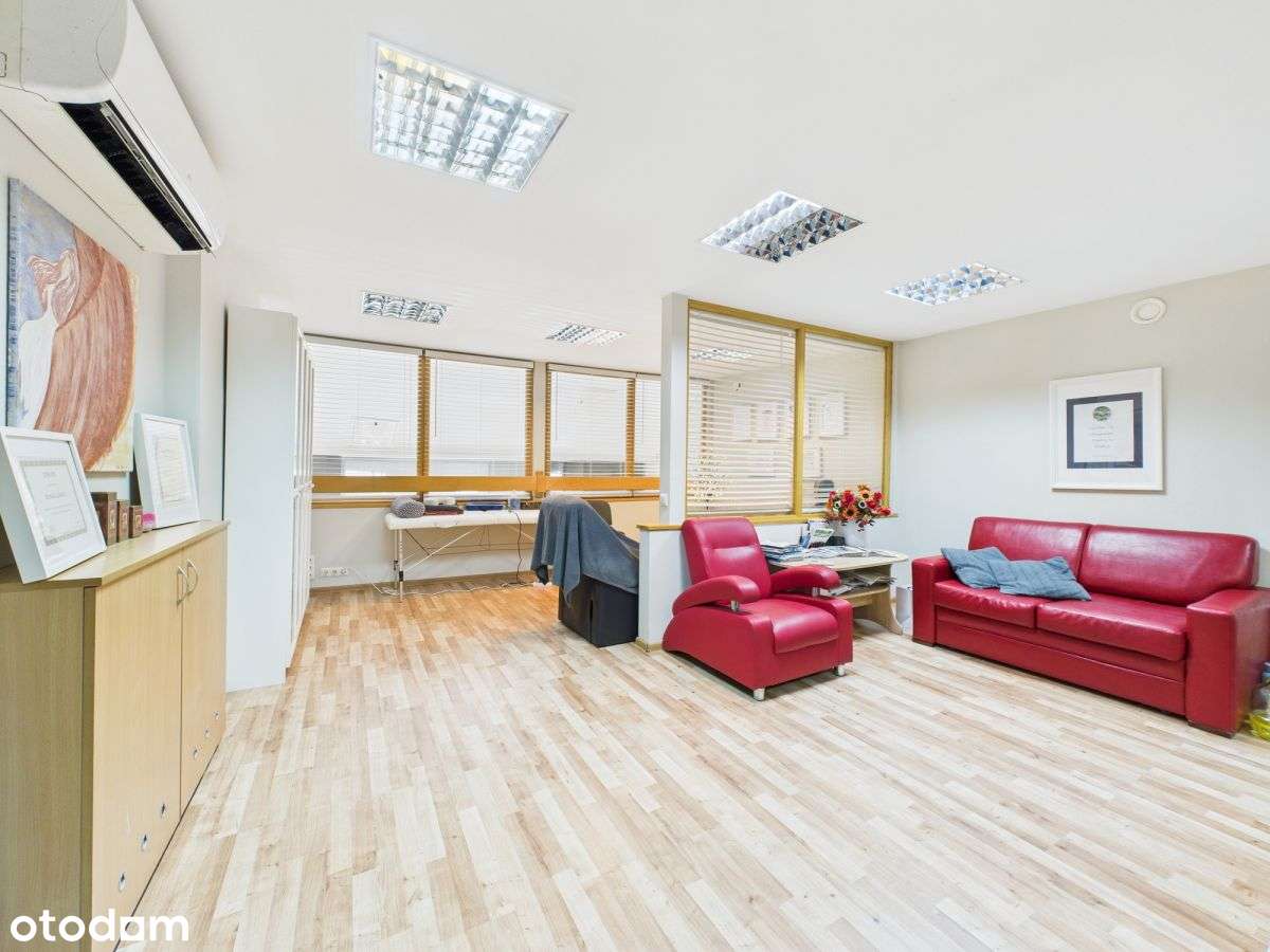 Lokal na parterze | antresola | witryna-4