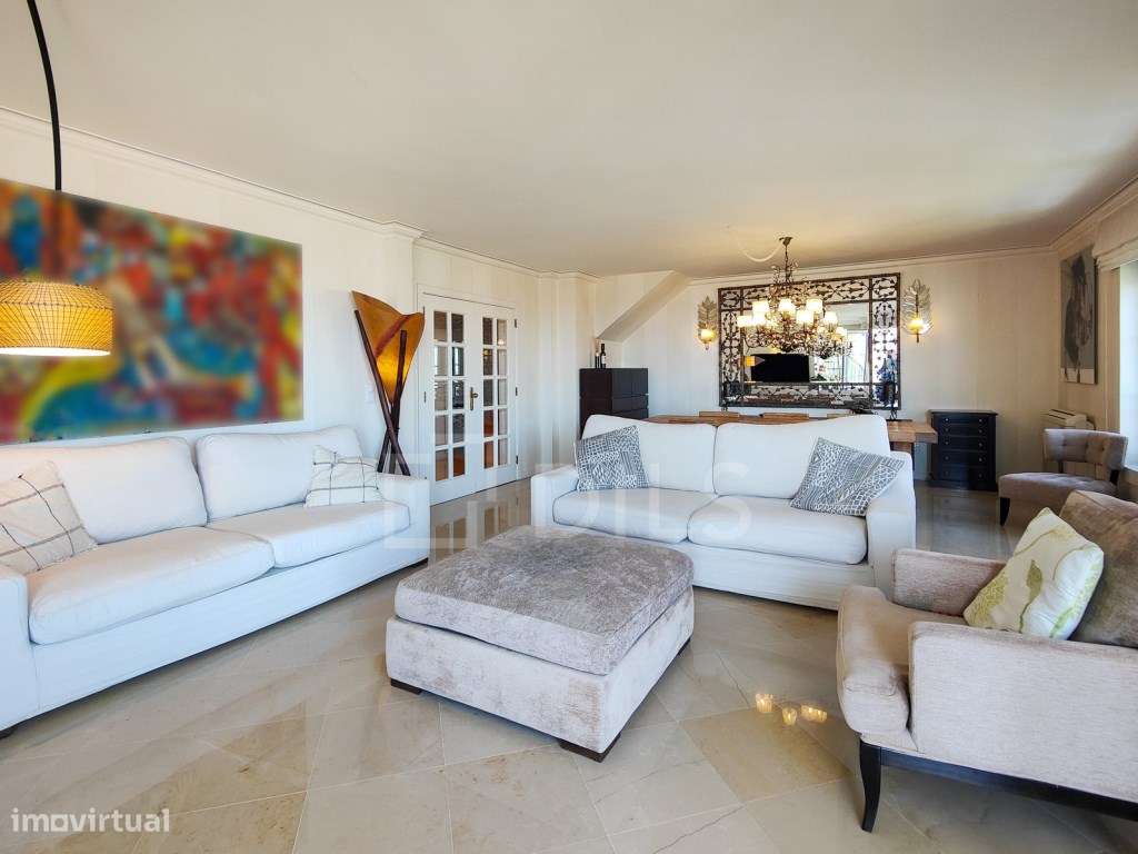 Apartamento T3 + 1 duplex com vista mar, no Estoril - Grande imagem: 4/47