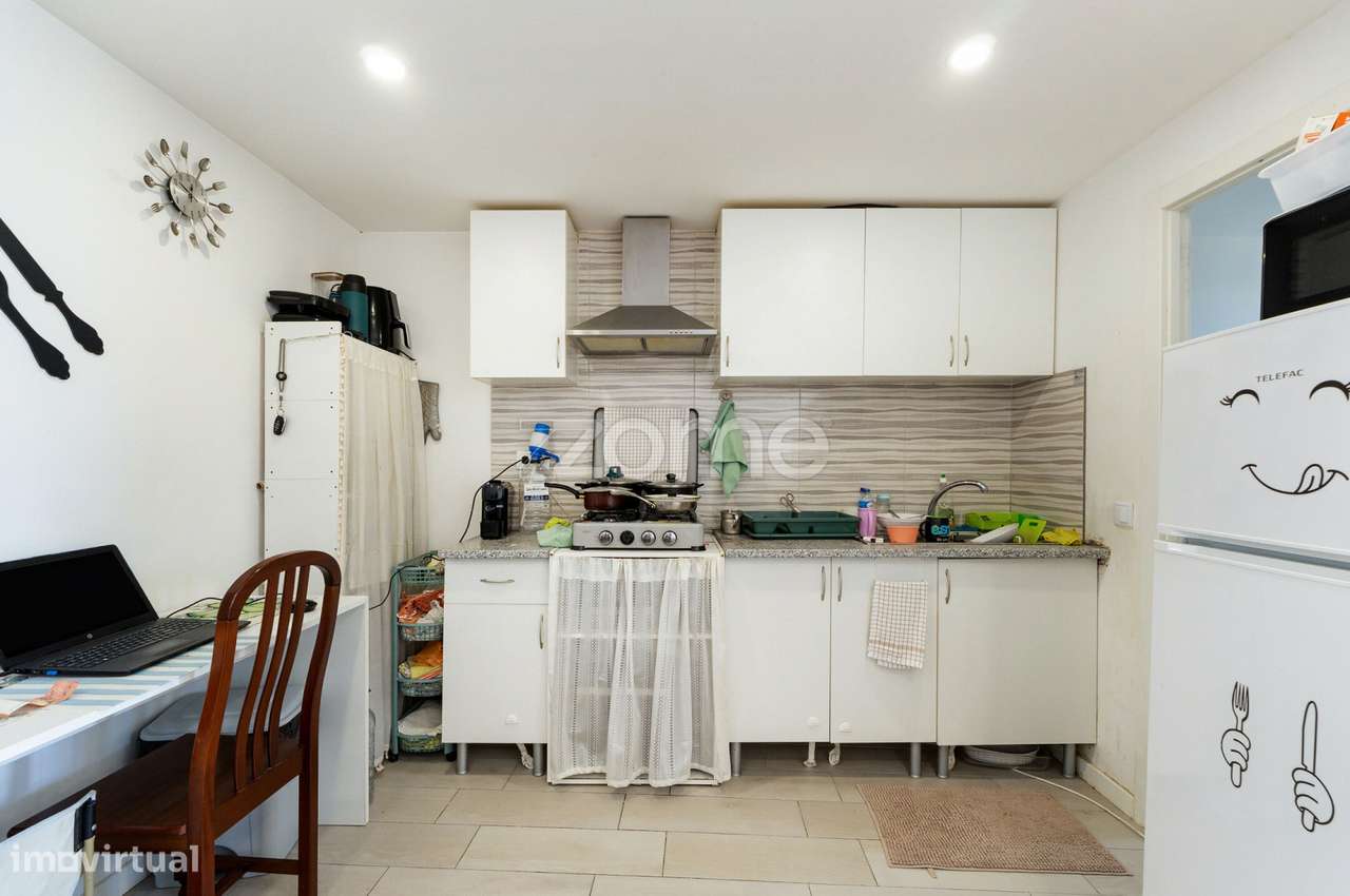 Moradia e Terreno Urbanizável em Coimbra-16