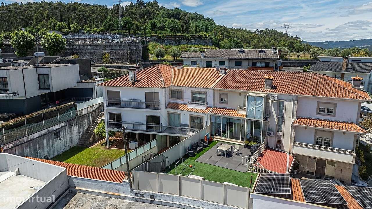 Moradia T3 em Fermentões-37