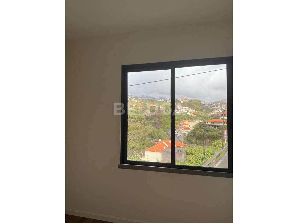 MORADIA T3 || CÂMARA DE LOBOS-19