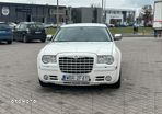 Chrysler 300C - 8