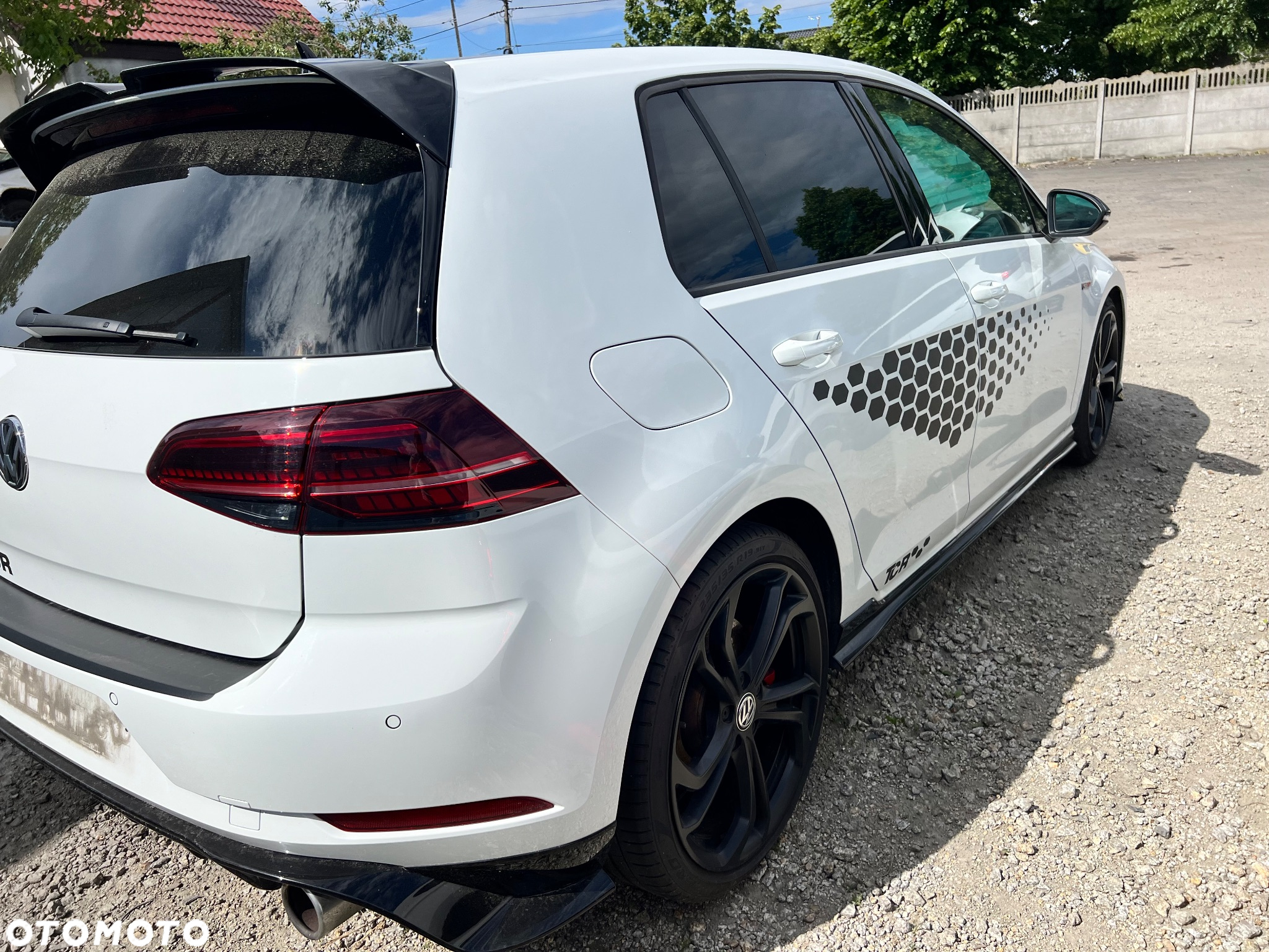 Volkswagen Golf GTI TCR 2.0 TSI OPF DSG - 11