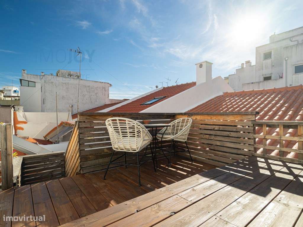 Moradia Térrea Totalmente Remodelada para Venda no Coração de Portimão-31