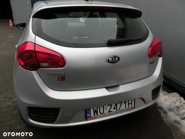 Kia Ceed Cee'd 1.4 CRDi L - 8