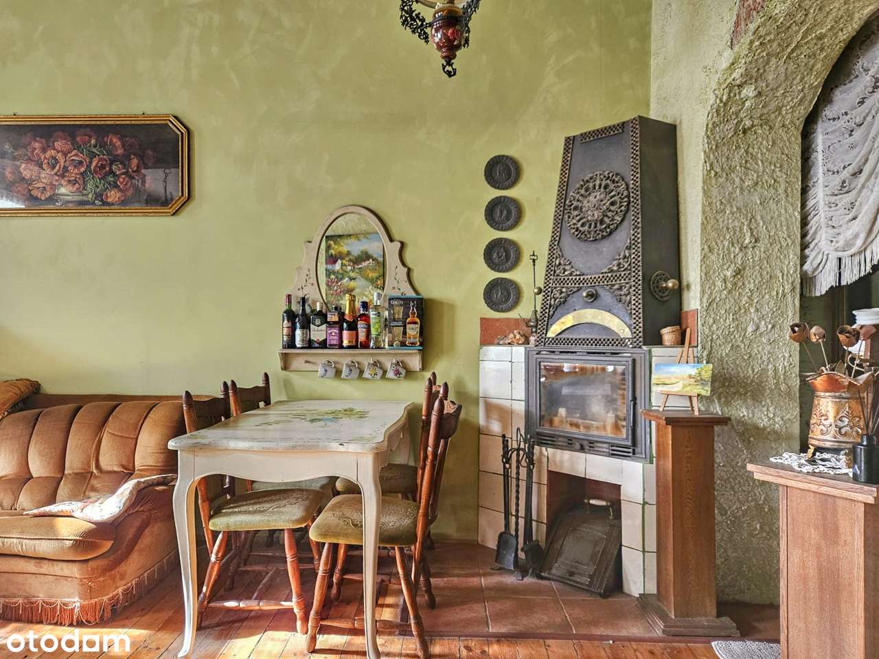 Duża i wyjątkowa kawalerka w ścisłym centrum-12