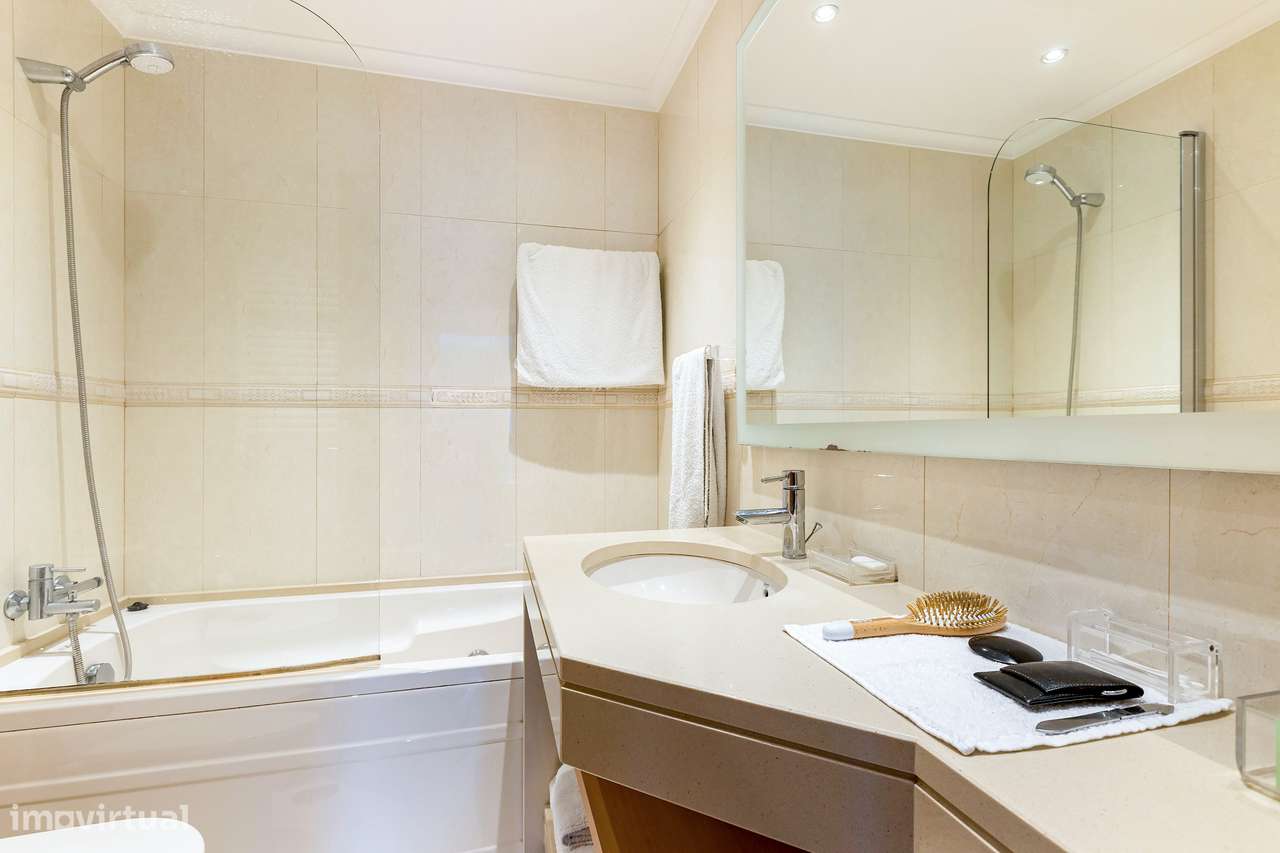Apartamento T2 na Urbanização da Malvarosa-11