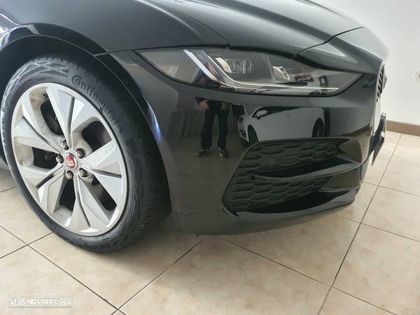 Jaguar XE 2.0 D Portfolio Aut. - 40