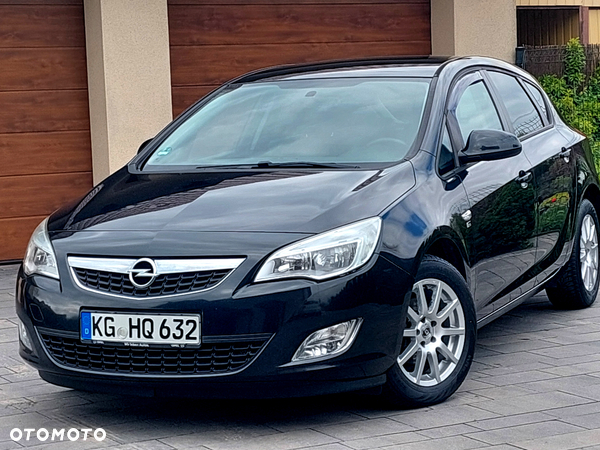 Opel Astra 1.4 ECOFLEX Design Edition - 9