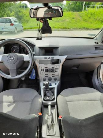 Opel Astra III 1.7 CDTI - 9