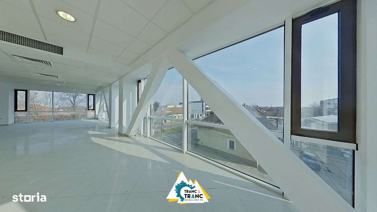 Spațiu de birouri de 200 mp in cladire de sticla în Micalaca - Imagine principală: 4/6