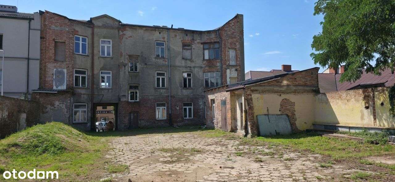 Dom, 640 m², Kutno-2