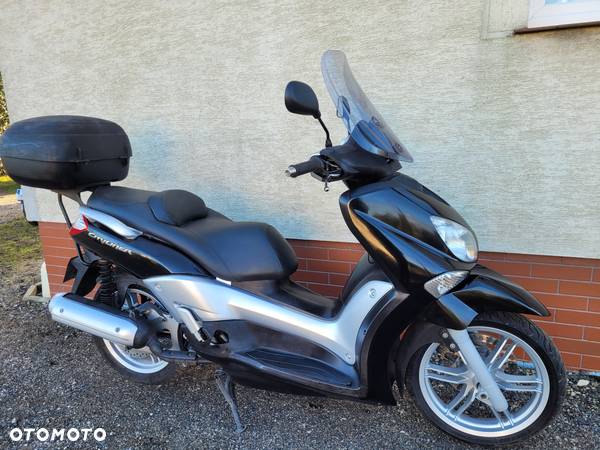 Yamaha X-max - 1