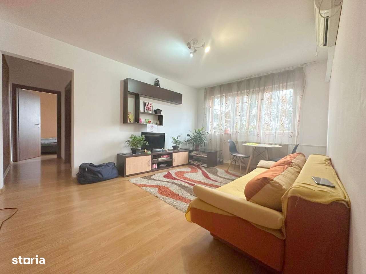 Apartament 3 camere, zona Cetatii-1