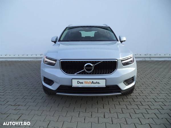 Volvo XC 40 T4 Geartronic Momentum Pro - 8