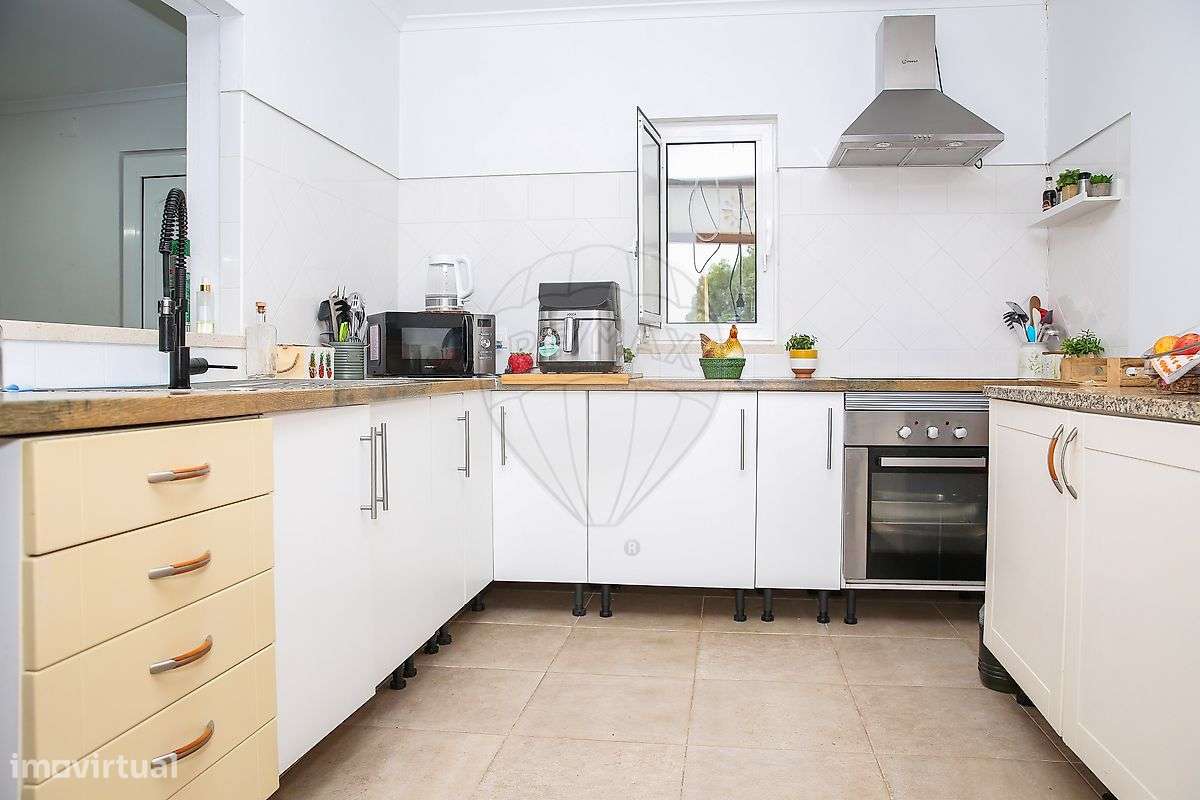 Moradia T4 para venda-8