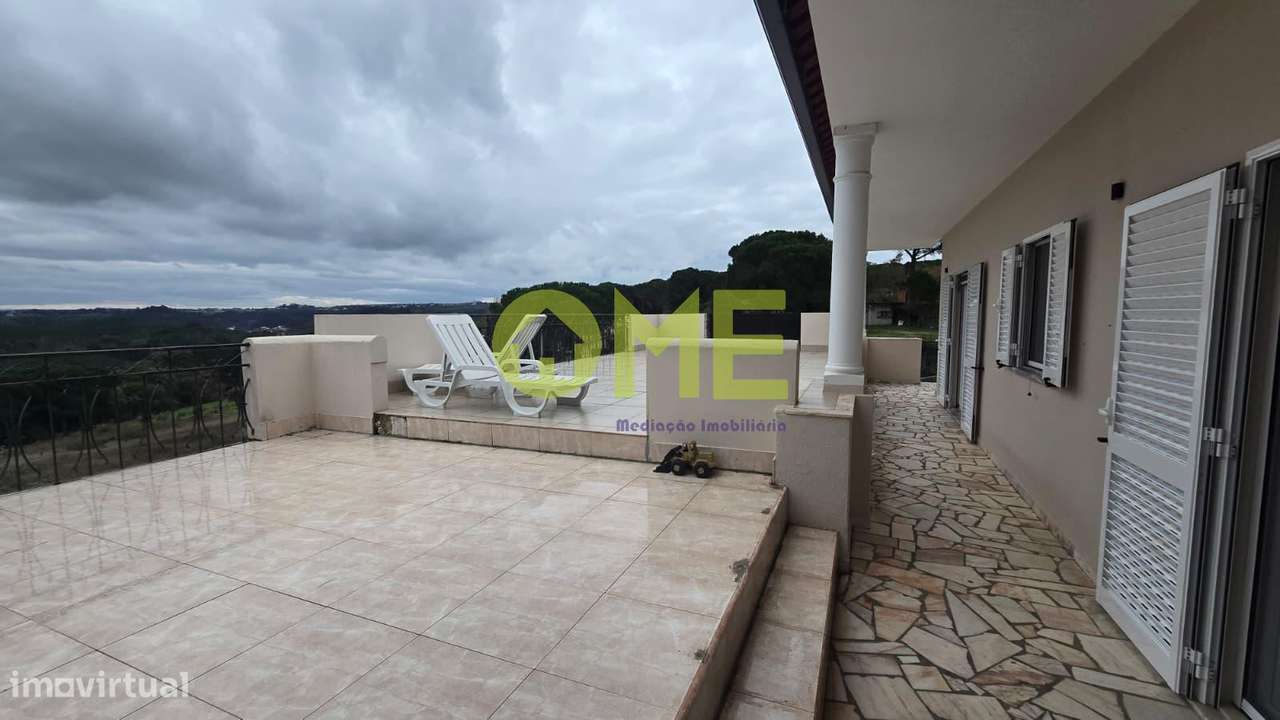 Moradia T6, com 5 000m2 de terreno-11