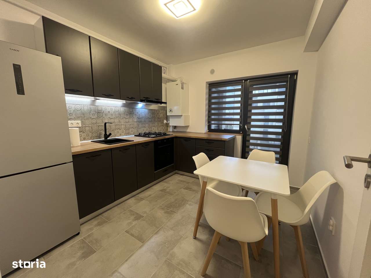 Apartament Nou, 2 camere , dressing, bucatarie separata- etj 1, modern - Imagine principală: 5/12