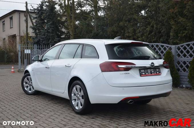 Opel Insignia - 2