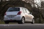 Suzuki Swift 1.3 16V GL - 5