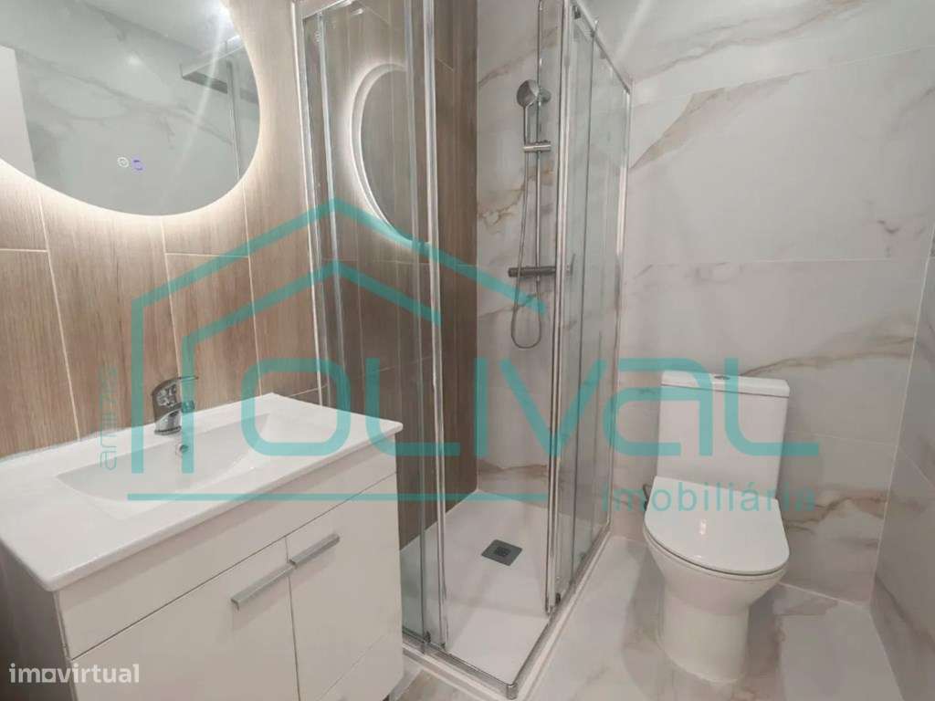 Apartamento T2 à venda na Centro de Queluz-8