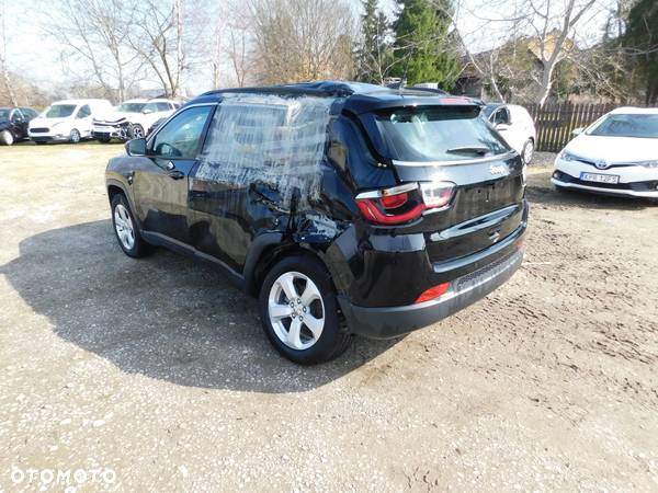 Jeep Compass - 4