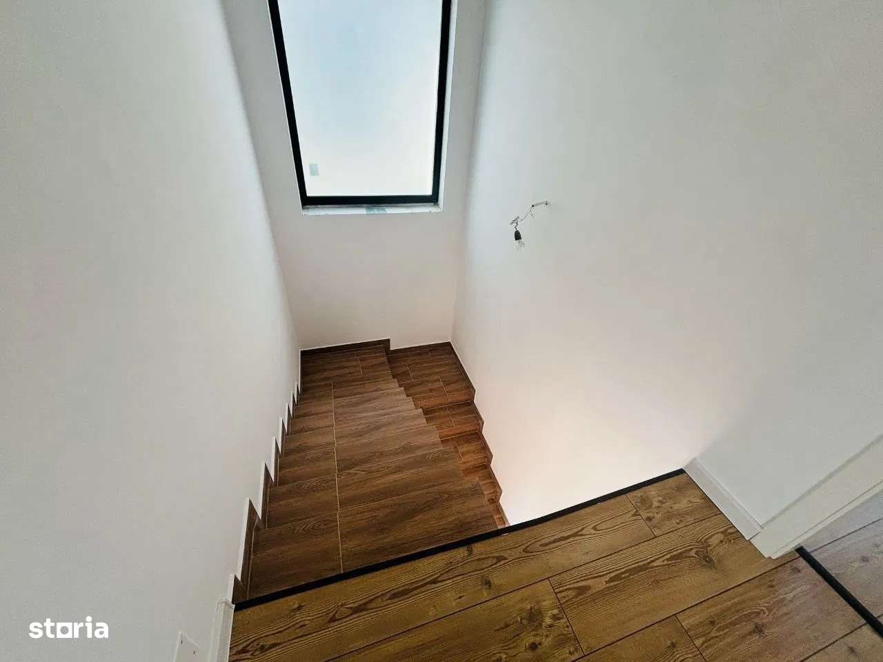 Casa spatioasa P+1, 4 dormitoare – intrare Berceni Ilfov-17