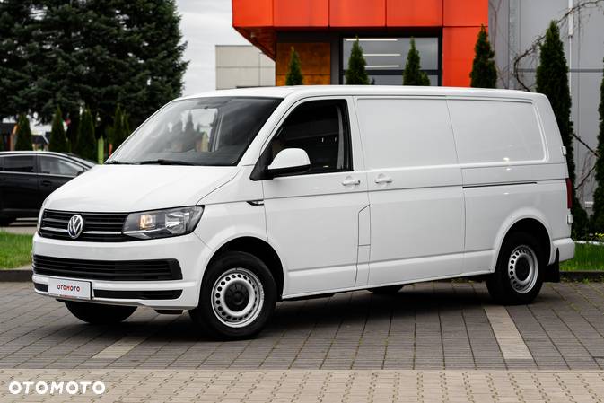 Volkswagen Transporter - 2