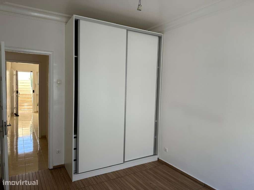 Apartamento T1 em Campolide - Grande imagem: 4/14