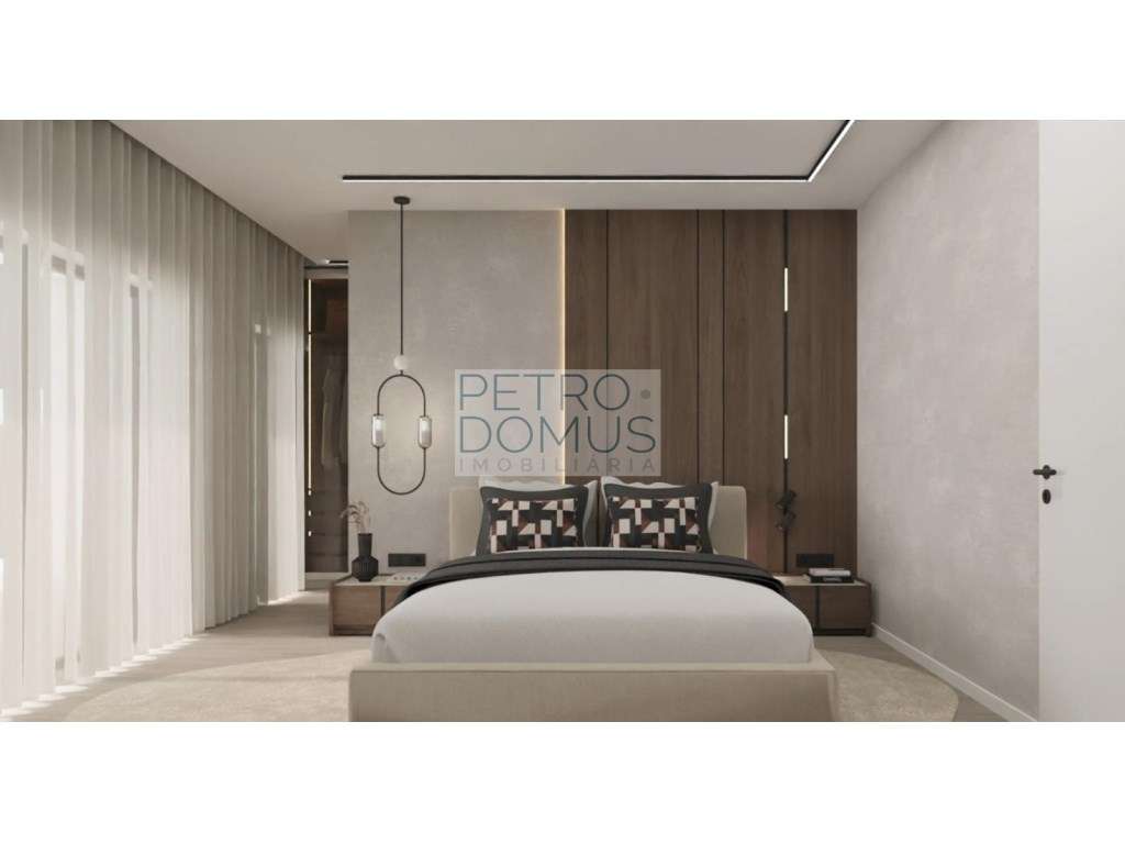 MORADIA T3 DE CAVE E R/C - EM CONSTRUÇÂO A 2 MIN. DE LEIRIA - Grande imagem: 4/6