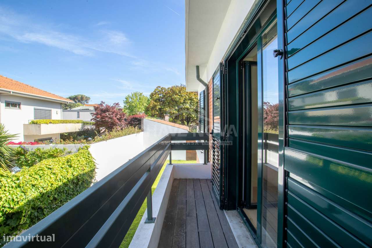 Moradia renovada com piscina e jardim privativo à venda na Foz, Porto-22