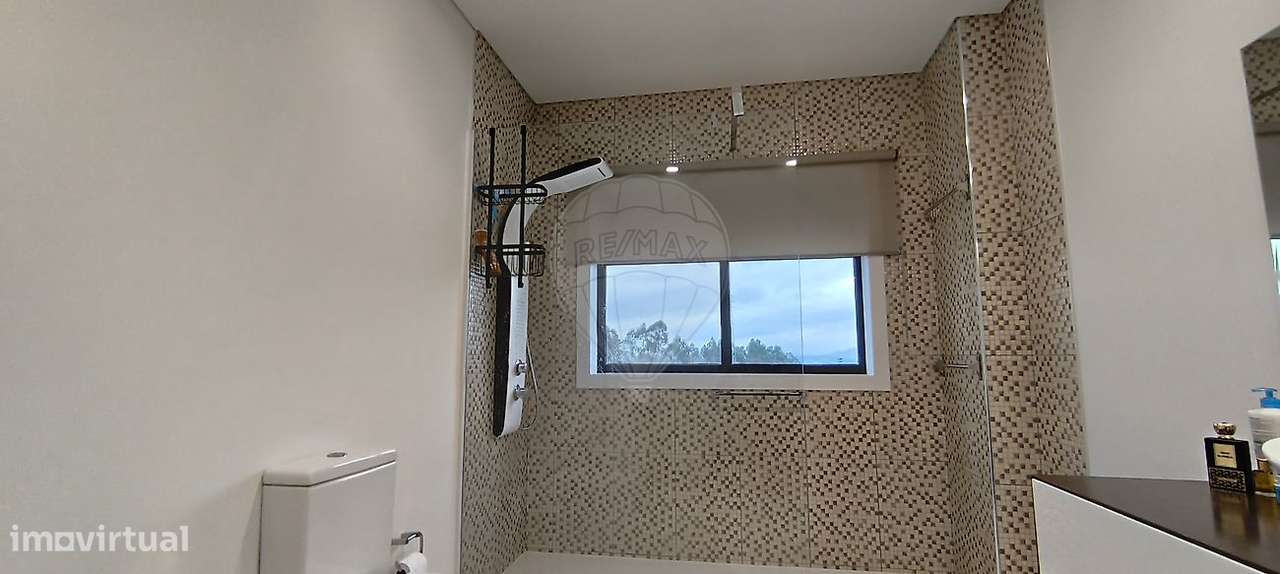 Moradia T4 para venda-20