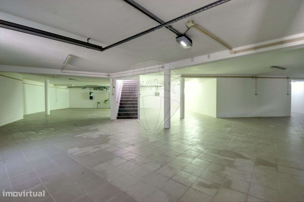 Moradia T4 para venda-35