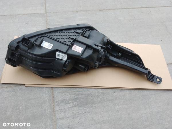 LAMPA LEWA PRZÓD Kia Ceed III 19-23  92101J7050 IGŁA - 7