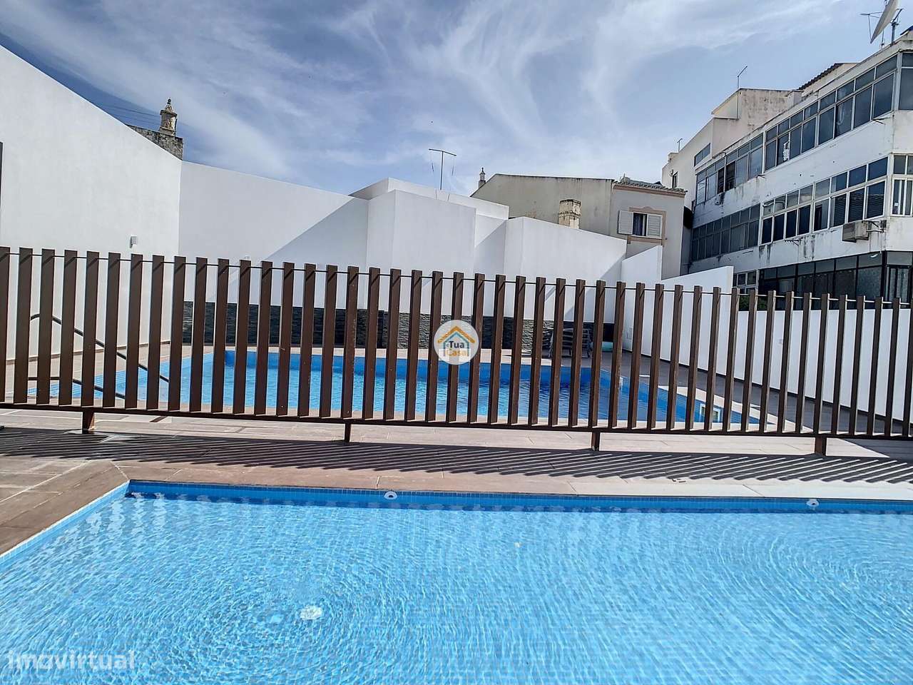 Fantastico apartamento T1 novo com piscina e garagem em Olhão - Grande imagem: 4/27