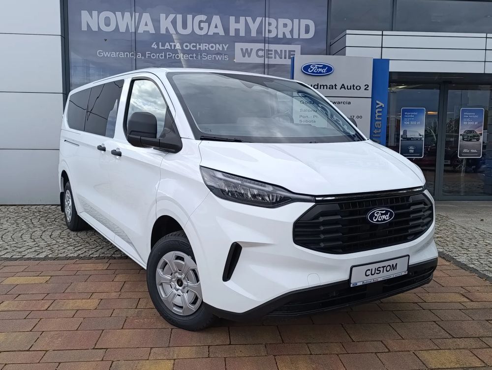 Ford Transit Custom Kombi 9 osobowy 136 KM Hak Trend
