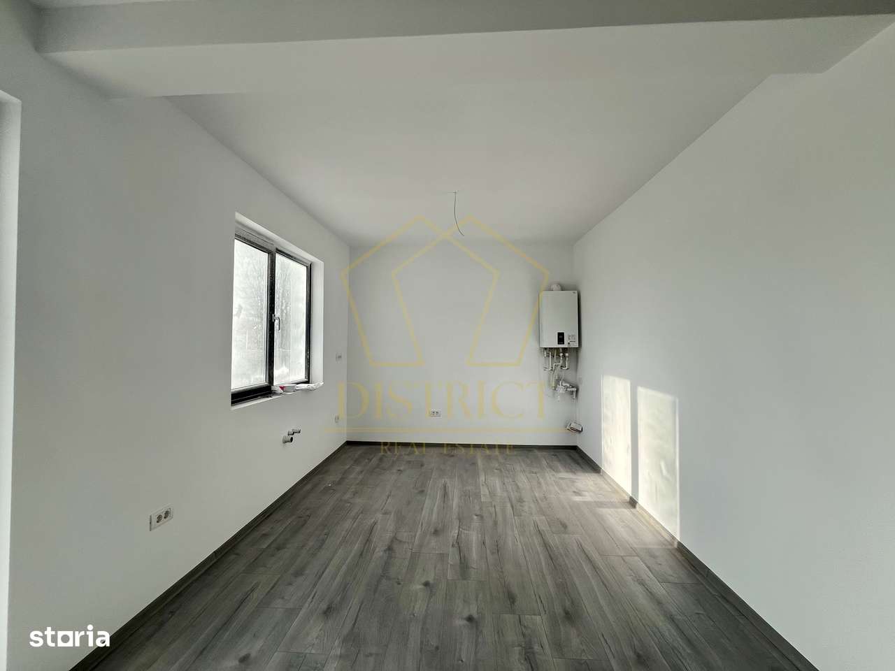 Duplex pe parter cu 4 camere | Mosnita Noua - Imagine principală: 4/10