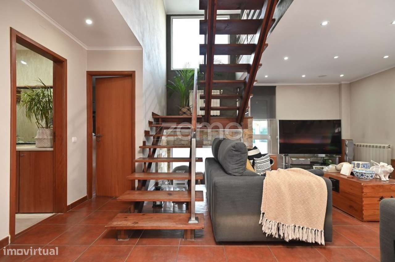 Moradia com piscina em Mira Sintra - Grande imagem: 2/26