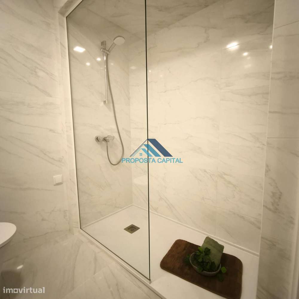 Apartamento T3 - Em Remodelação Total-28