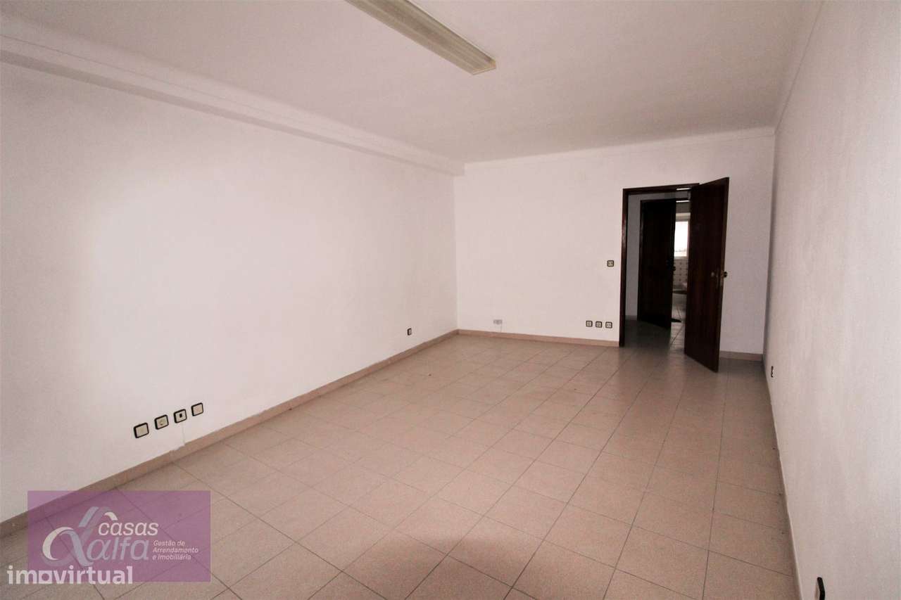 Escritório com 36 M2 centro de Leiria - Grande imagem: 2/5